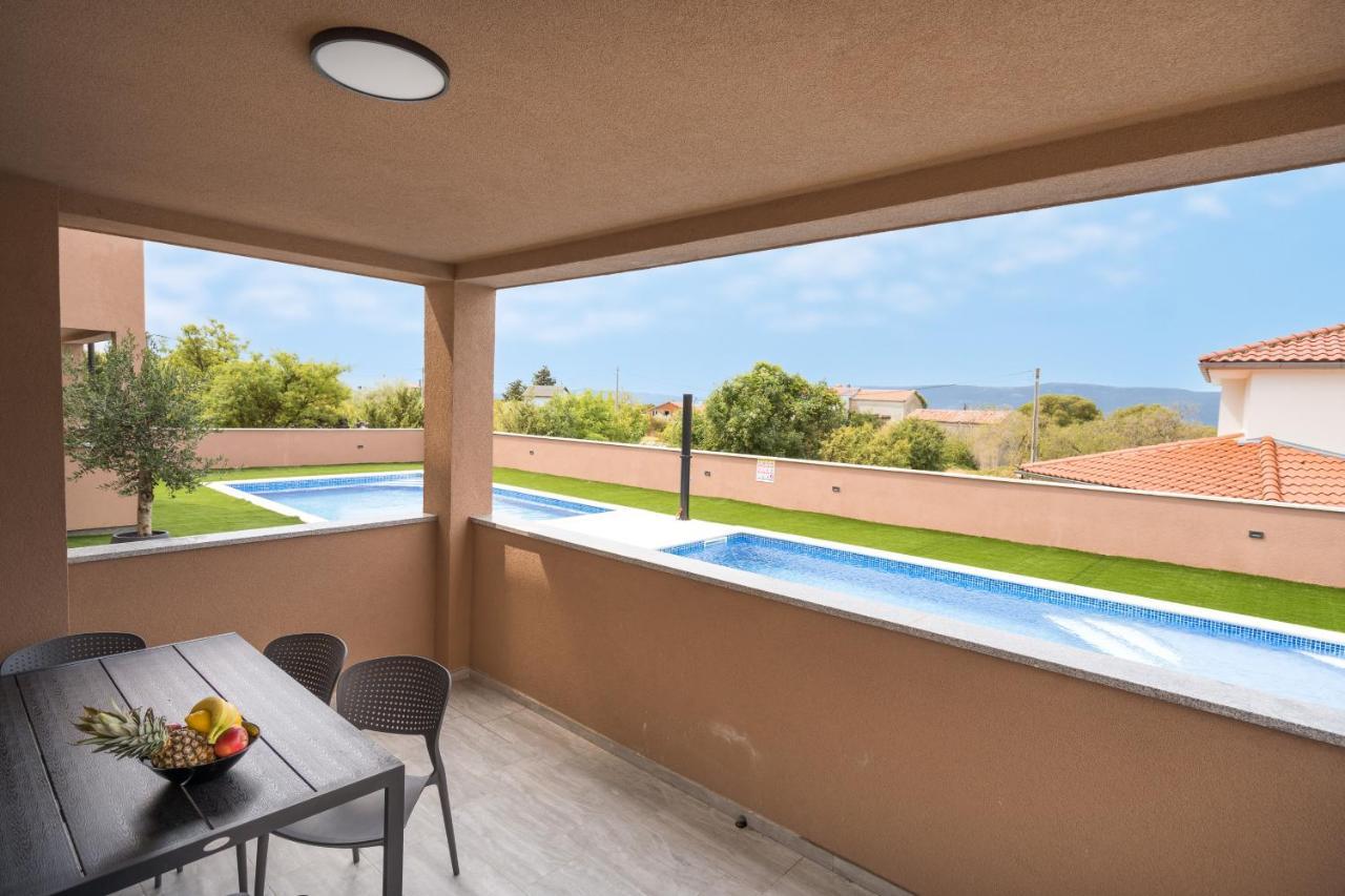 Linardići Apartmani Villa Ruby מראה חיצוני תמונה