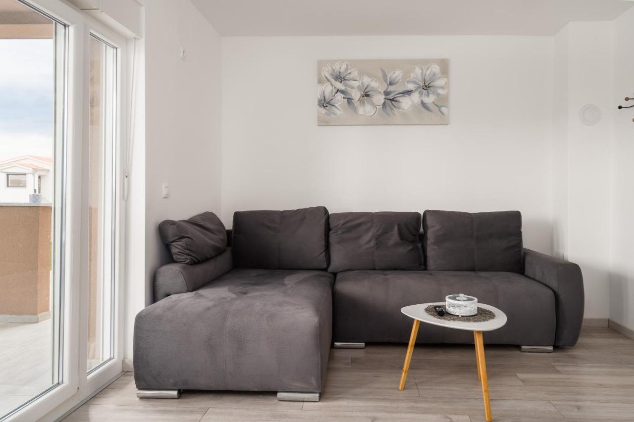 Linardići Apartmani Villa Ruby מראה חיצוני תמונה