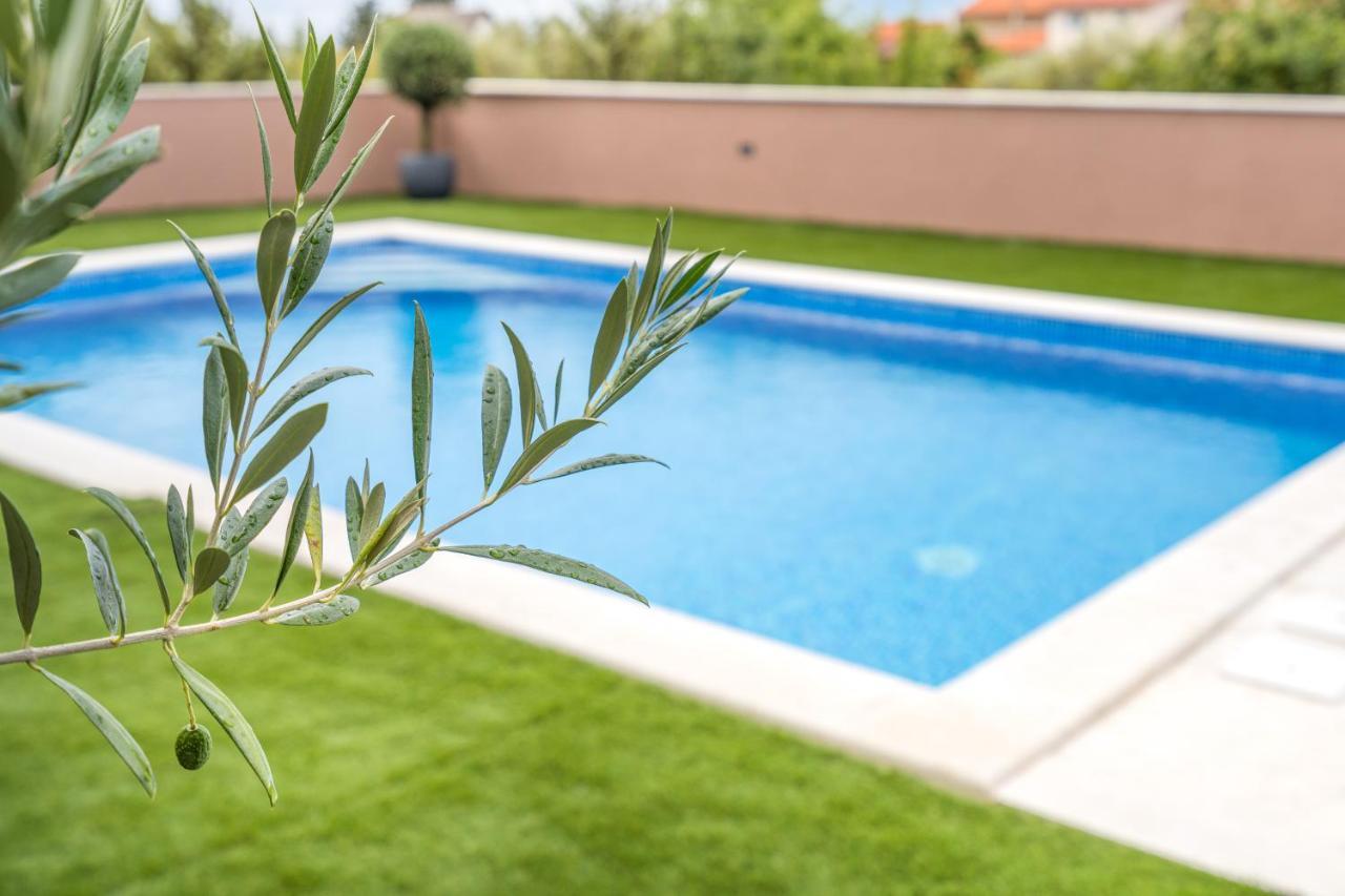 Linardići Apartmani Villa Ruby מראה חיצוני תמונה